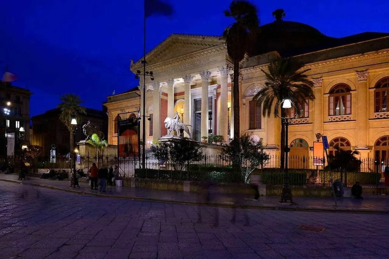 Apartamento Casa del contrabbasso Palermo Italia
